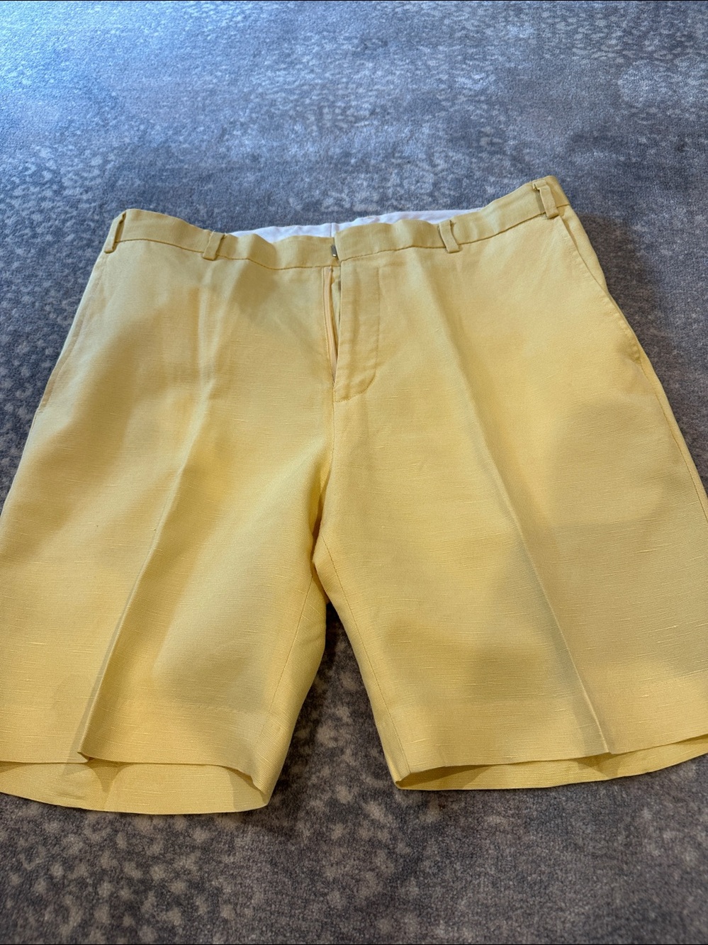 ISLAND LINEN yellow Men's Casual Shorts SIZE 36